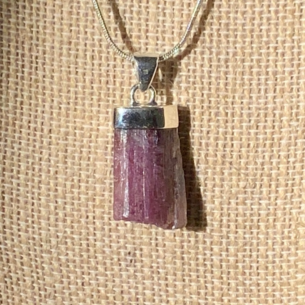 RAW ROUGH PINK TOURMALINE 925 STERLING SILVER PENDANT